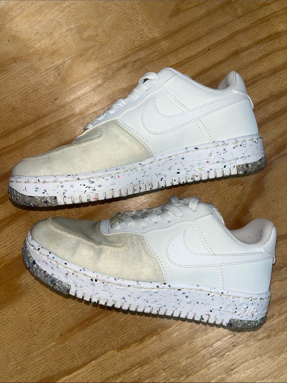 Nike White Sneakers with Speckled Sole Air Force One Crater Summit 7
